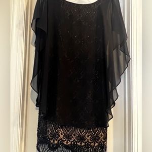 R & M RICHARDS
Women's Sequinned-Lace Dress.  Sz: 6